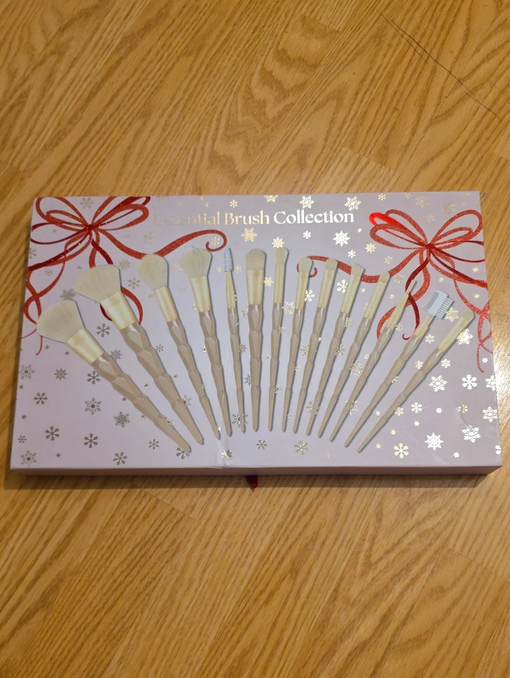 Essential Brush Collection  Makeup Brush Set